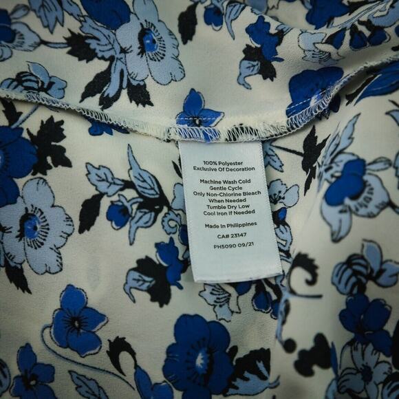 Talbots Plus Size 2X Blue Floral Print Lace Trim Button Popover Long Sleeve Top - Picture 5 of 6